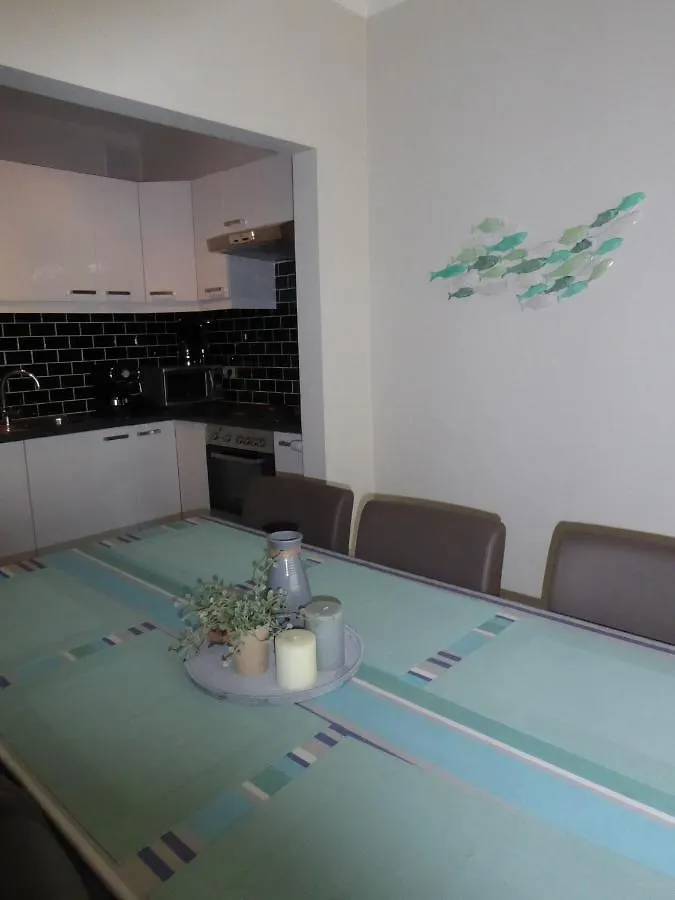 Apartment Luxurious T3 Garage, View On The Noordzee, 2-6 P Baby In Ostend Plein Center